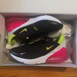 NIKE Air Max 270 Sneakers